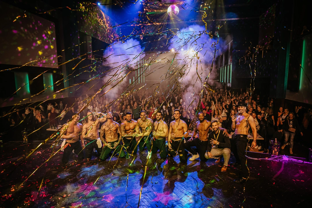 Nezapomenutelní Men4Queen